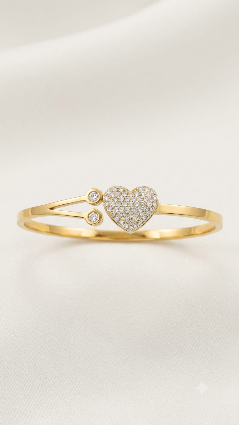 Pavé Crystal Heart Open Cuff — 18K Gold Plated Anti-Tarnish