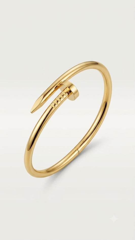 Aura Minimalist Nail Bangle — 18K Gold Plated Anti-Tarnish